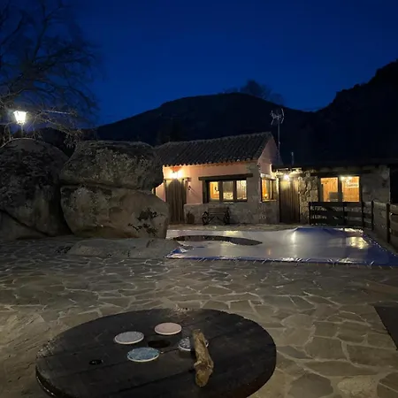 Holiday home El Secreto Del Arroyo Avila